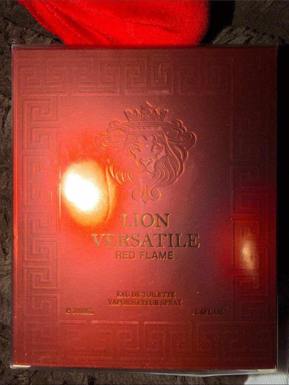 Lion Versatile Red Flame 3.4fl oz